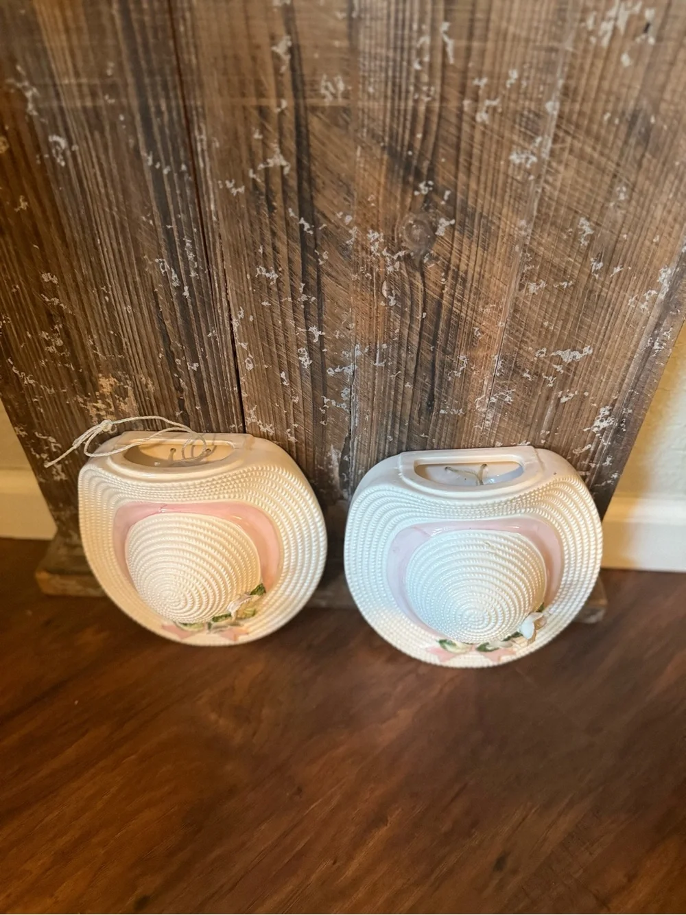 (2)Vintage Wall Pocket Planter Vase Hat Bonnet Hanging Ceramic Pottery Floral